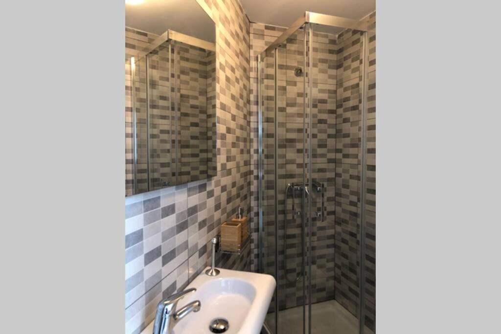 Apartamento M4 Cool Terrace. 1 Min To Metro. 15 Min To Center Esplugues de Llobregat Exterior foto